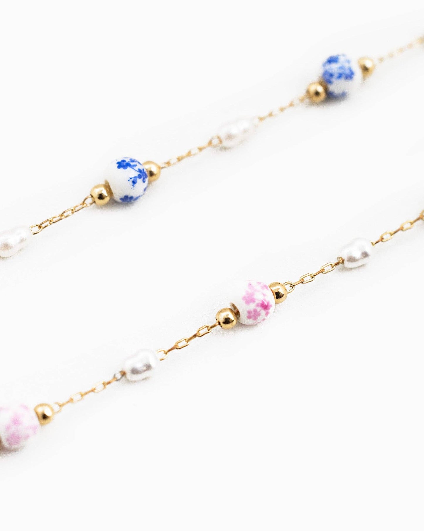 Vintage Essence Gold Necklace - Blush